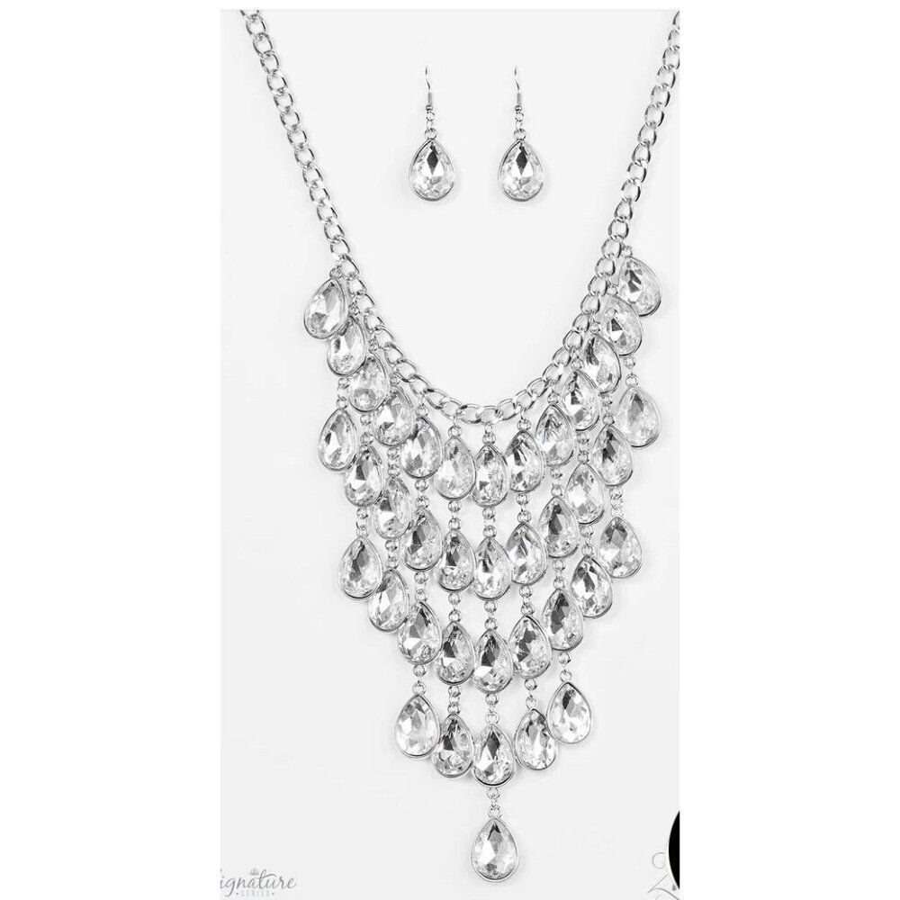 NWT Paparazzi Zi Collection The Shanae Necklace Earrings SET Teardrop Retired